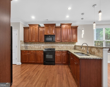 2935 Whitfield Avenue - Photo Thumbnail 19