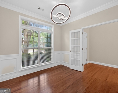 2935 Whitfield Avenue - Photo Thumbnail 8