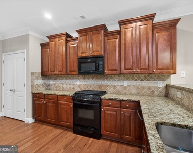 2935 Whitfield Avenue - Photo Thumbnail 24