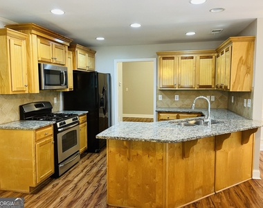 5750 Crest Hill Drive - Photo Thumbnail 13