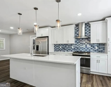 1295 Mcclure Avenue - Photo Thumbnail 5