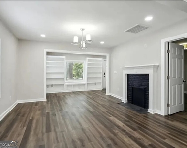 1295 Mcclure Avenue - Photo Thumbnail 3