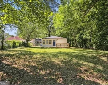 1295 Mcclure Avenue - Photo Thumbnail 9
