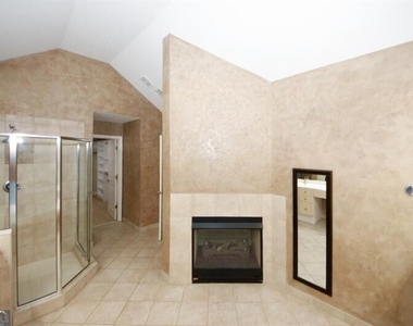 1354 Brookhaven Village Circle Ne - Photo Thumbnail 39
