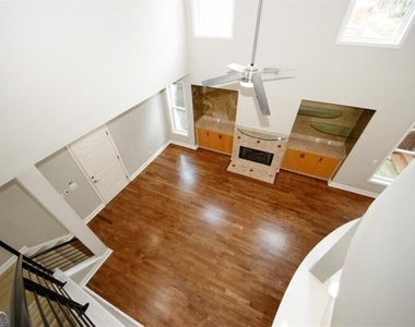 1354 Brookhaven Village Circle Ne - Photo Thumbnail 27