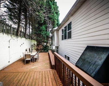 1354 Brookhaven Village Circle Ne - Photo Thumbnail 64