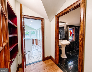 68 Spring Street - Photo Thumbnail 24