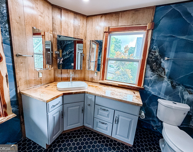 68 Spring Street - Photo Thumbnail 28