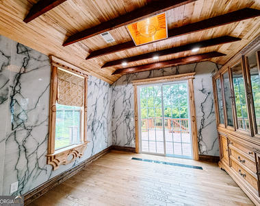 68 Spring Street - Photo Thumbnail 13
