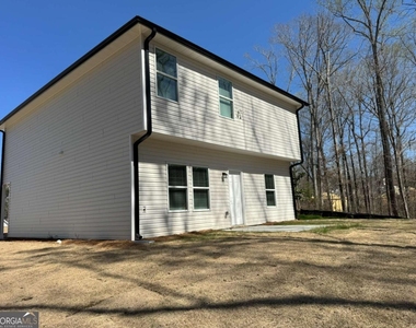 111 Woodside Court - Photo Thumbnail 21