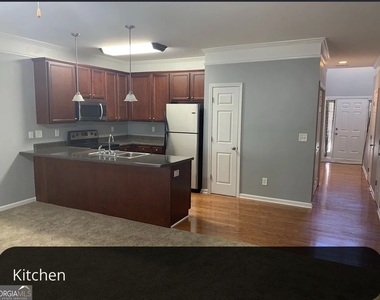 5054 Lower Elm Street - Photo Thumbnail 3