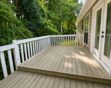7061 N Shore Drive - Photo Thumbnail 15