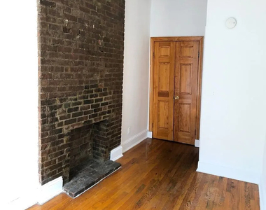 Hudson Street - Photo Thumbnail 5