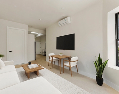 2111 Regent Place - Photo Thumbnail 1