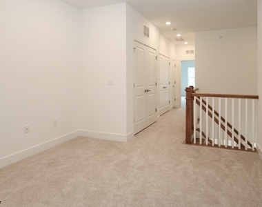 71 Veterans Way - Photo Thumbnail 12