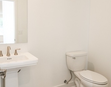 71 Veterans Way - Photo Thumbnail 10