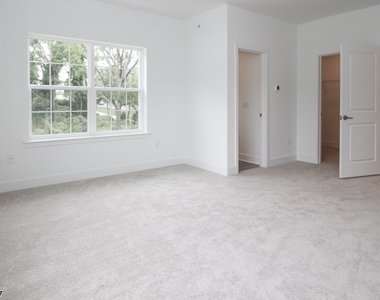 71 Veterans Way - Photo Thumbnail 16