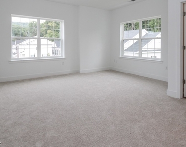 71 Veterans Way - Photo Thumbnail 15