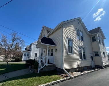 19 E Hanover Ave - Photo Thumbnail 21