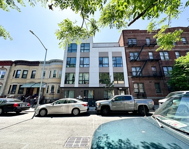 254 East 28th Street - Photo Thumbnail 10