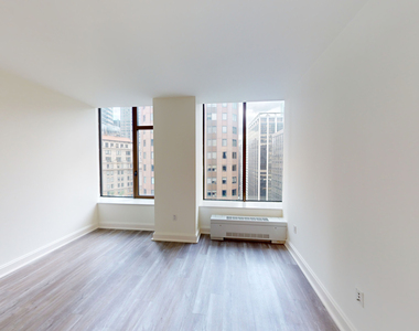 10 Hanover Square - Photo Thumbnail 3