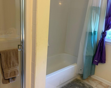 1801 Finderne Street - Photo Thumbnail 8