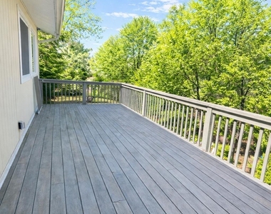 1111 Madison Avenue - Photo Thumbnail 5