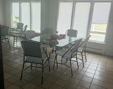 544 Trenton Avenue - Photo Thumbnail 8