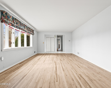 9 Abis Place - Photo Thumbnail 8