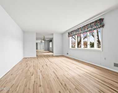 9 Abis Place - Photo Thumbnail 7