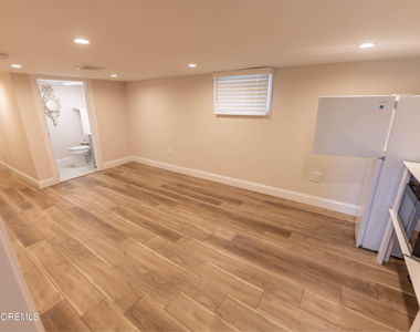 13 Fisher Avenue - Photo Thumbnail 20
