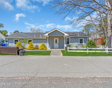 351 Hulse Avenue - Photo Thumbnail 1