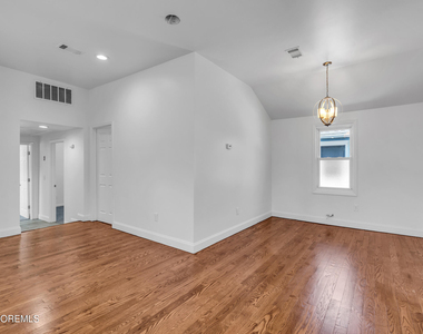 351 Hulse Avenue - Photo Thumbnail 3