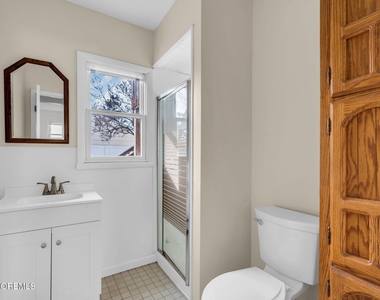 613 Champlain Street - Photo Thumbnail 14