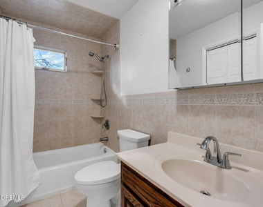 613 Champlain Street - Photo Thumbnail 8