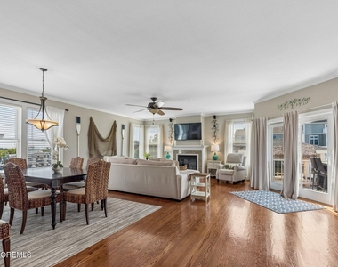45 E Pampano Drive - Photo Thumbnail 8