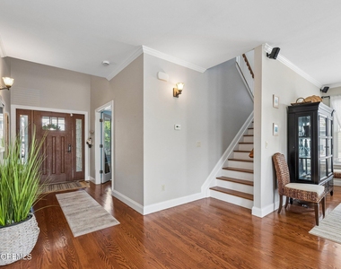 45 E Pampano Drive - Photo Thumbnail 7