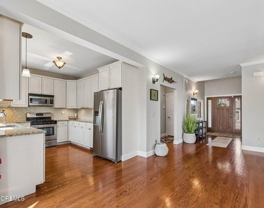 45 E Pampano Drive - Photo Thumbnail 10