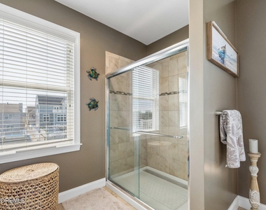 45 E Pampano Drive - Photo Thumbnail 24