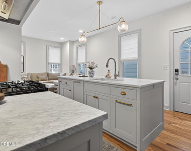 142 Heck Avenue - Photo Thumbnail 13