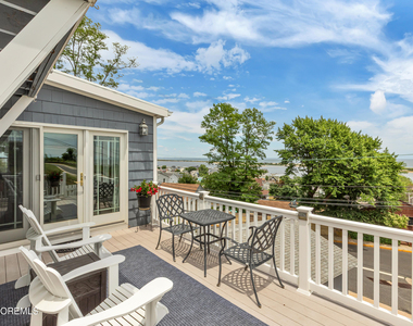 1 Lighthouse Road - Photo Thumbnail 9