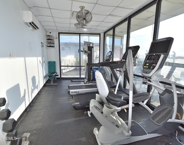 525 Ocean Boulevard - Photo Thumbnail 28