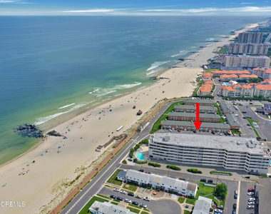 525 Ocean Boulevard - Photo Thumbnail 3