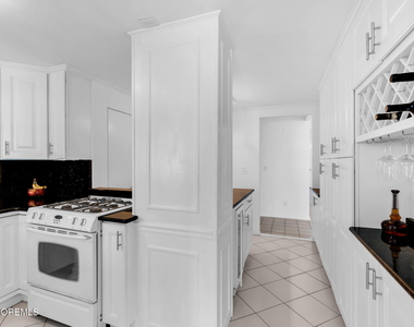 55 Ocean Avenue - Photo Thumbnail 14