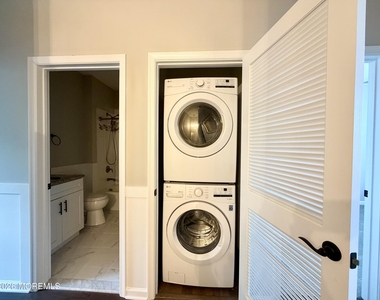 305 Spirit Way - Photo Thumbnail 28