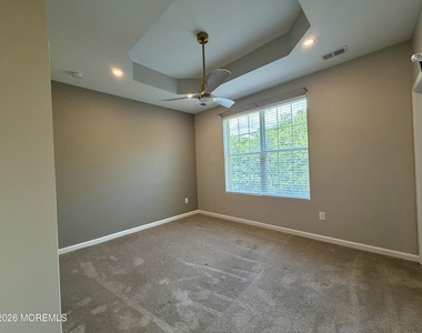 305 Spirit Way - Photo Thumbnail 21