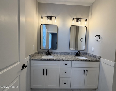305 Spirit Way - Photo Thumbnail 29
