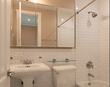 Avenue B - Photo Thumbnail 2