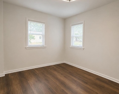88 South Street - Photo Thumbnail 2