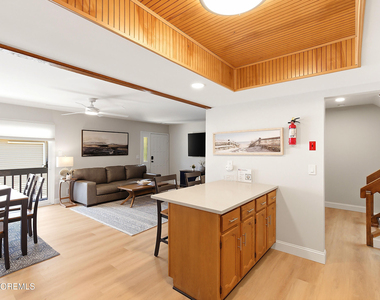 525 Sw Central Avenue - Photo Thumbnail 11